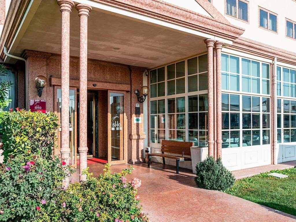 Hotel Catullo San Martino Buon Albergo Exterior foto