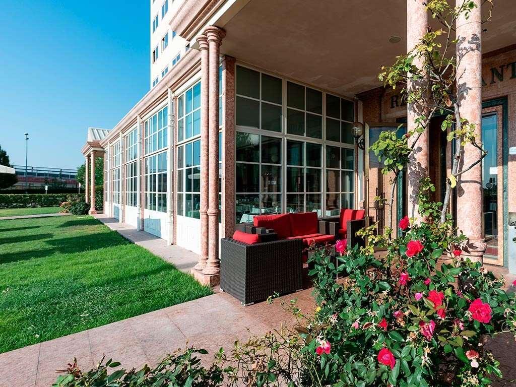 Hotel Catullo San Martino Buon Albergo Exterior foto