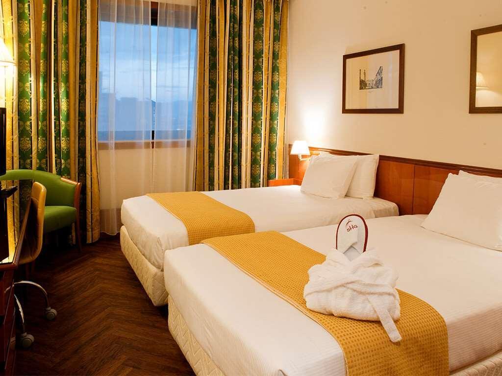 Hotel Catullo San Martino Buon Albergo Exterior foto